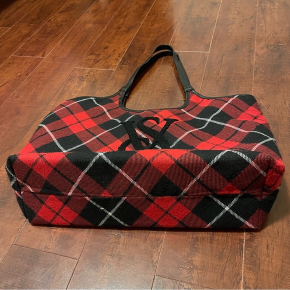 Victoria's Secret Plaid Tote, Red / Black - Picture 4 of 10